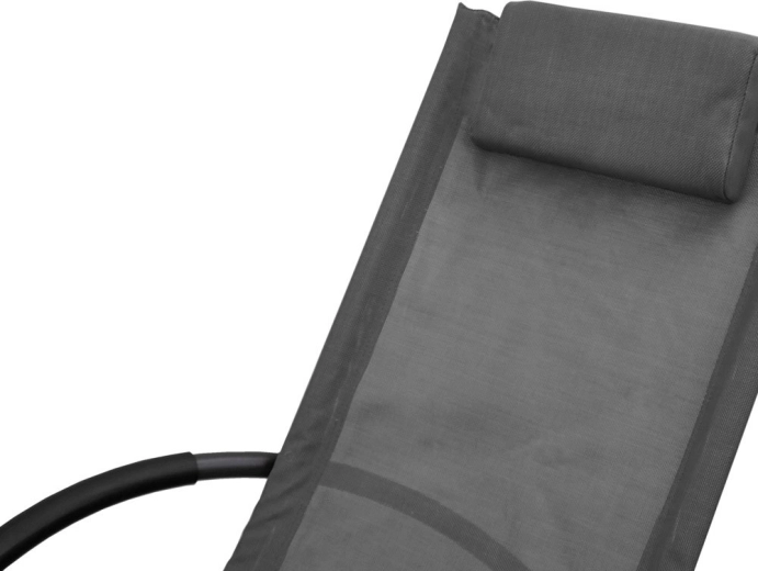 Ergonomiczny kształt z zagłówkiem