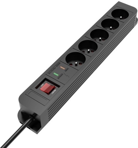 Główny wyłącznik z bezpiecznikiem