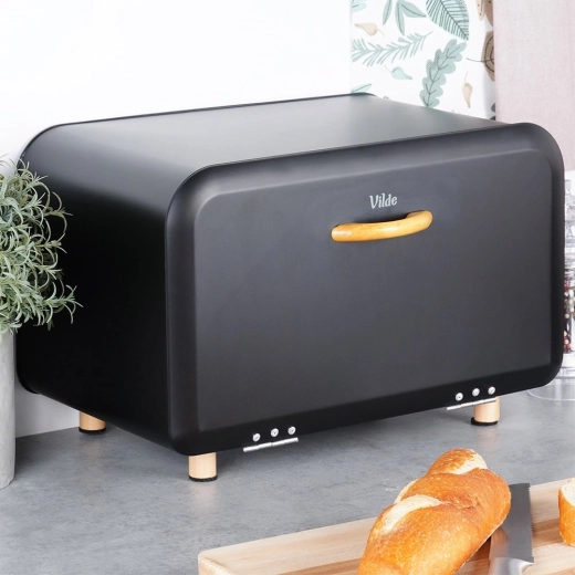 Stabilne nóżki i wytrzymała konstrukcja