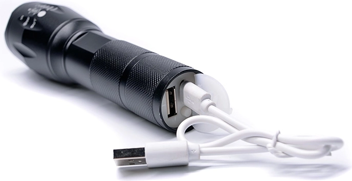 Wygodne ładowanie przez micro USB