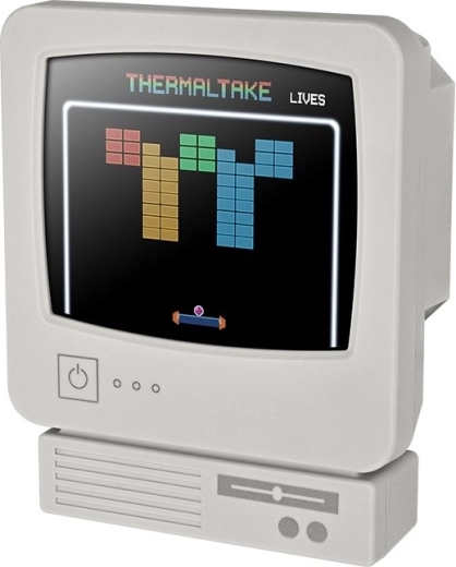 Retro wyświetlacz LCD z informacjami o systemie