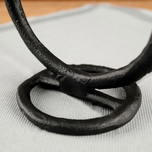 Stabilna i odporna metalowa konstrukcja