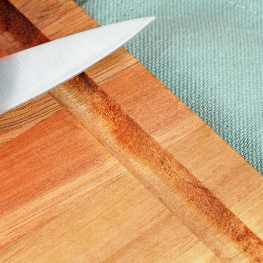 Wytrzymałe drewno akacjowe z naturalnym usłojeniem