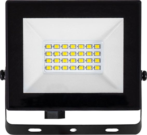 Mocne i równomierne światło 1600 lm