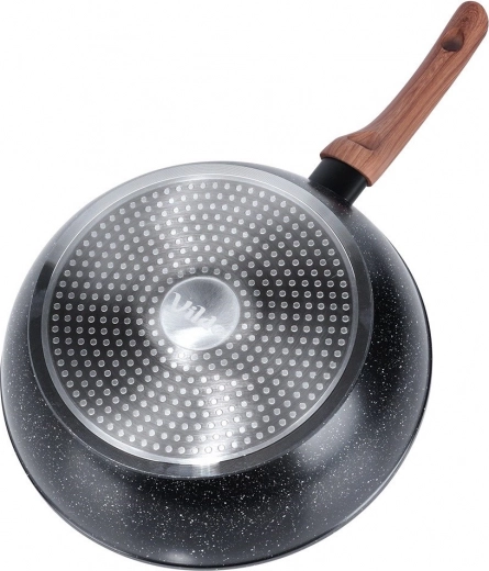 Kompatybilna ze wszystkimi typami kuchenek, w tym indukcją