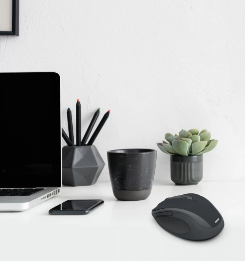 Ergonomia dla prawej dłoni i 6 przycisków
