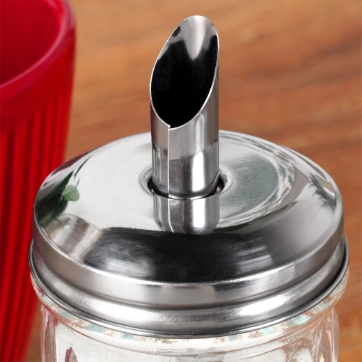 Nierdziana pokrywka z gwintem