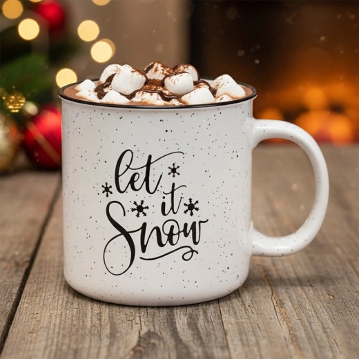 Duża pojemność 700 ml dla zimowej przyjemności