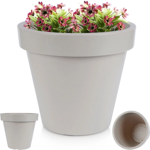 Odpowiednia do użytku na zewnątrz przez cały rok