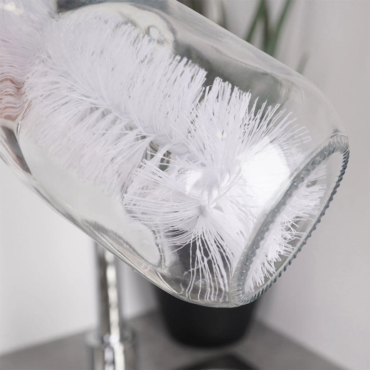 Gęste włosie do dokładnego czyszczenia