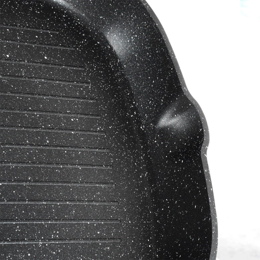 Podwójne dzióbki i ergonomiczna rączka