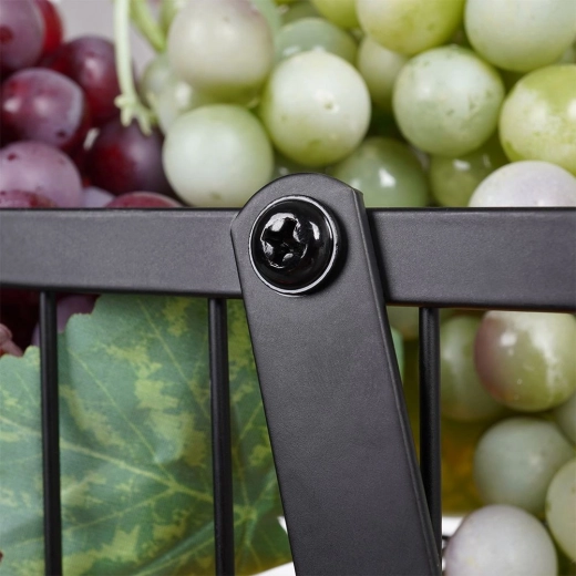 Solidna metalowa konstrukcja