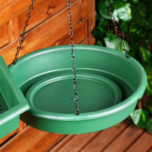 Oddzielne poidełko na świeżą wodę