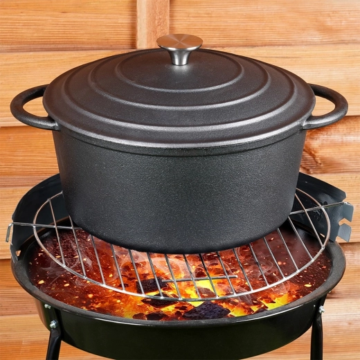 Wszechstronne zastosowanie na kuchence, w piekarniku i nad ogniem