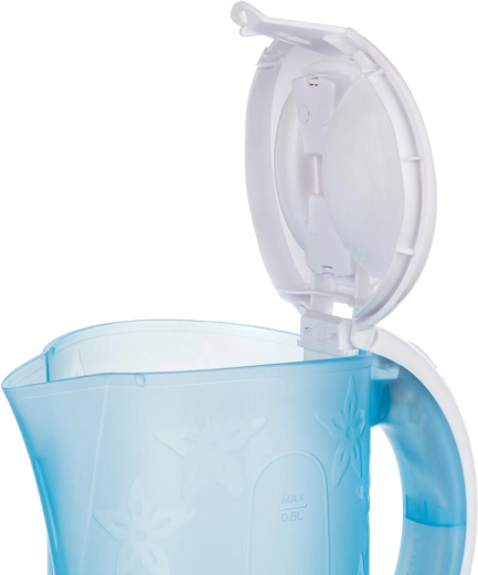 Kompaktowa pojemność 0,6 l do szybkich napojów