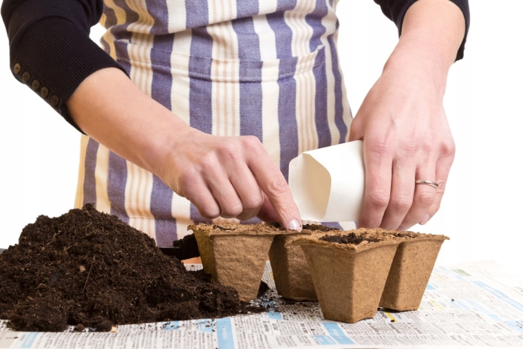 Łatwe napełnianie i przesadzanie bez stresu