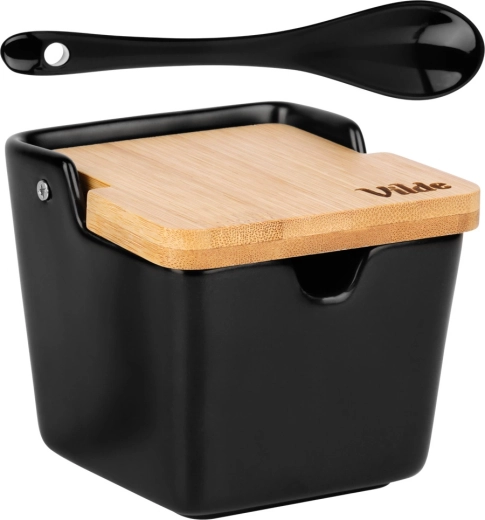 Łyżeczka w zestawie i zintegrowane wycięcie