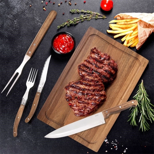 Ostre ząbkowane noże ze stali nierdzewnej