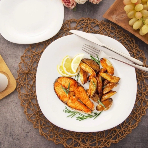 Idealny na danie główne i stylowe serwowanie