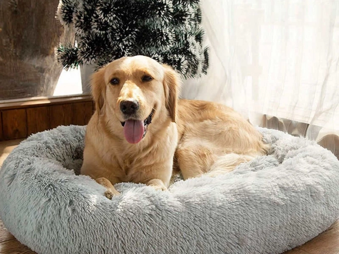 Pluszowe legowisko dla kotów i małych psów 50 cm – Szary
