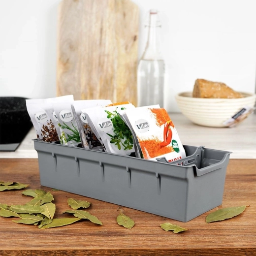 Przejrzyste przechowywanie torebek z przyprawami