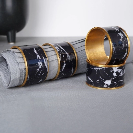 Wytrzymała metalowa konstrukcja