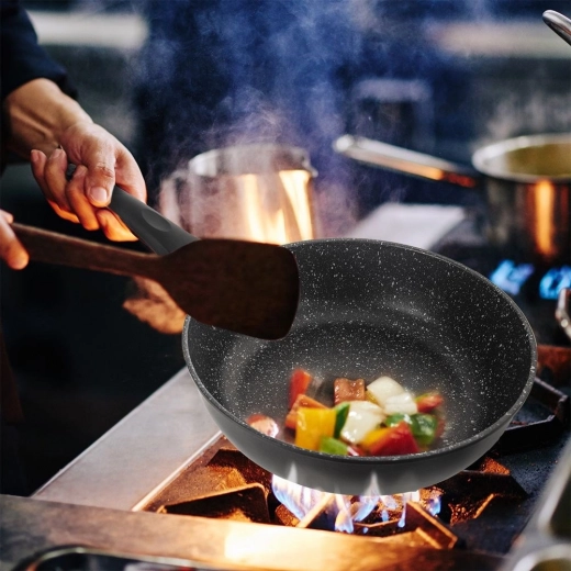 Równomierne nagrzewanie i głęboki kształt