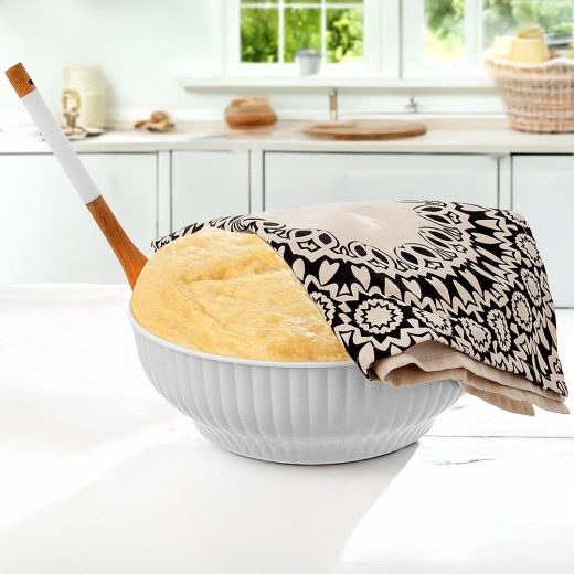 Wytrzymały plastik i wygodny uchwyt