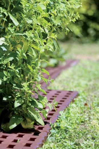 Estetyczne obramowanie rabat i ścieżek