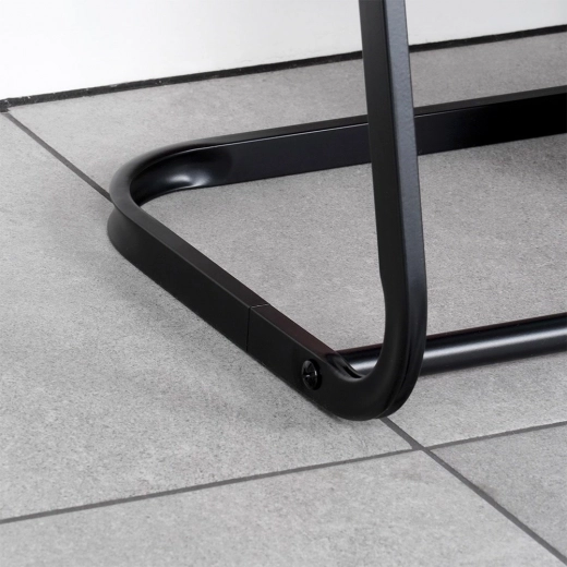 Stabilna i wytrzymała konstrukcja metalowa