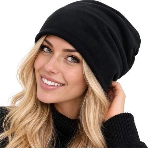 Zimowa czapka beanie Trizand czarna z polarową podszewką