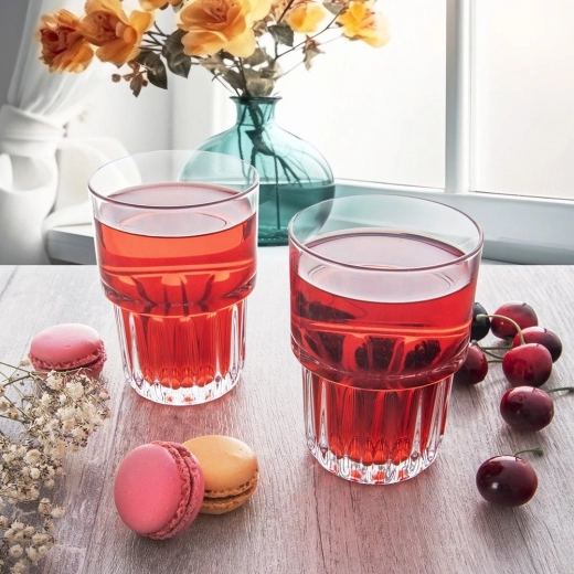 Eleganckie serwowanie napojów