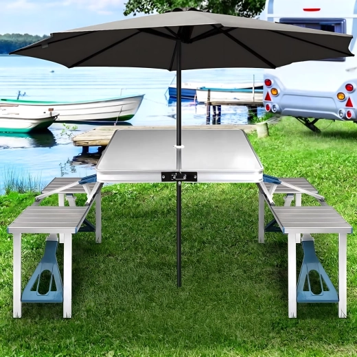 Wygodny cień dzięki otworowi na parasol