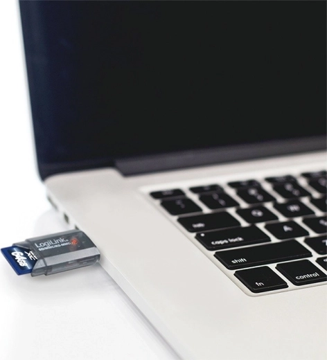 Szybki transfer zdjęć i wideo z kart SD