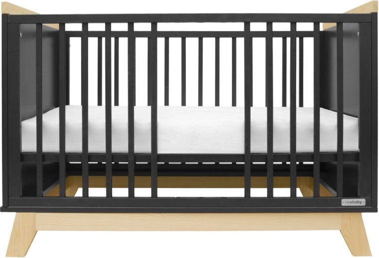 Stabilna konstrukcja z litej sosny