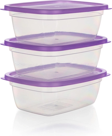 Możliwość piętrzenia i oszczędność miejsca