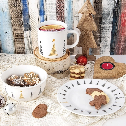 Subtelny świąteczny design, który pasuje do nakrycia stołu