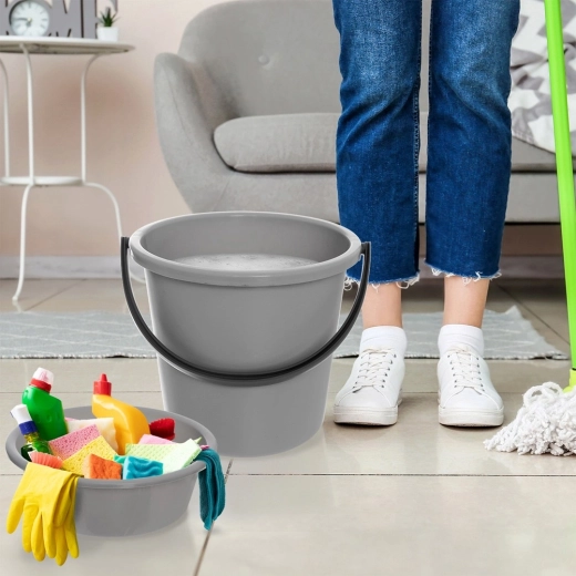 Solidny uchwyt dla wygodnego przenoszenia