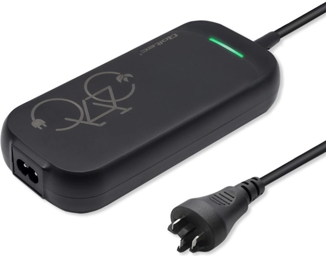 Szybkie i bezpieczne ładowanie 42 V / 2 A