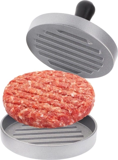 Idealnie uformowane i jednakowej wielkości kotlety