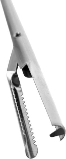 Pewny chwyt dzięki ząbkom i haczykowi