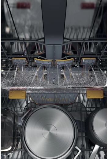 Intensywne zmywanie z wielokierunkowym natryskiem