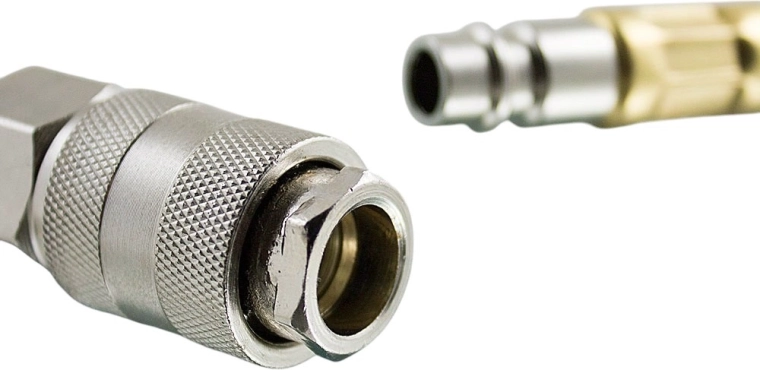 Szybkie podłączenie dzięki szybkozłączkom 1/4"