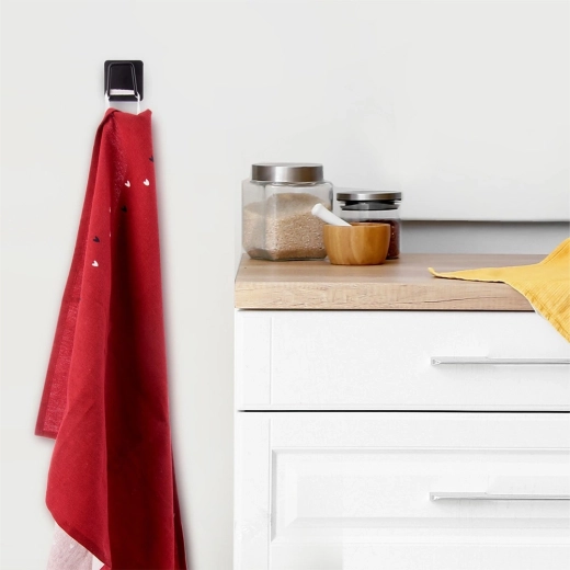 Elegancki czarny design do każdego wnętrza