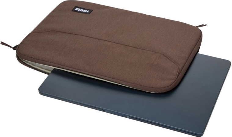Etui dopasowane do MacBook Air 15"