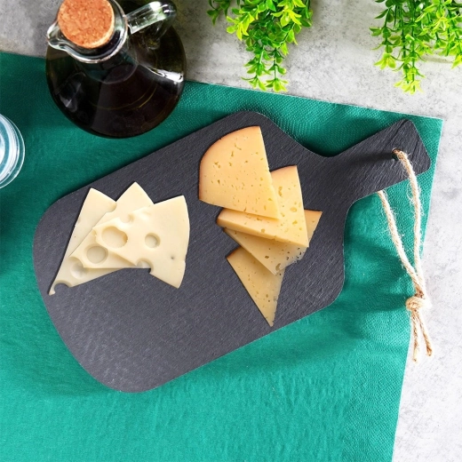 Praktyczna rączka i pętelka do zawieszania