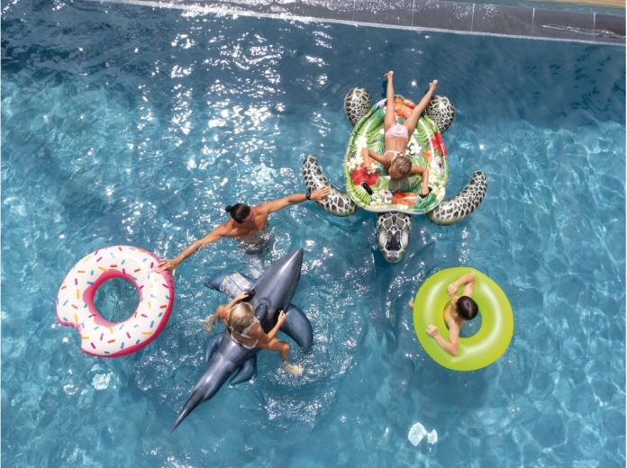 Komfortowa powierzchnia do leżenia i zabawy