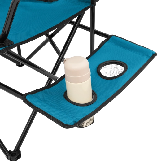 Praktyczny boczny stolik i więcej uchwytów na napoje