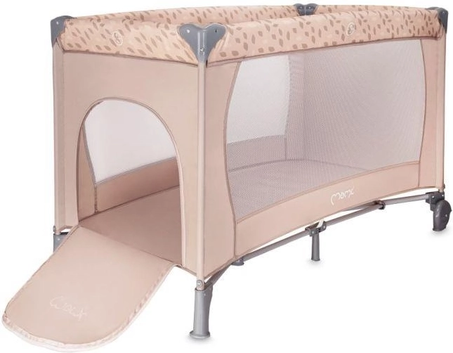 Oddychająca siatka i boczne wejście na zamek