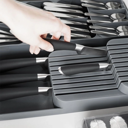 Bezpieczne i przejrzyste sloty na noże